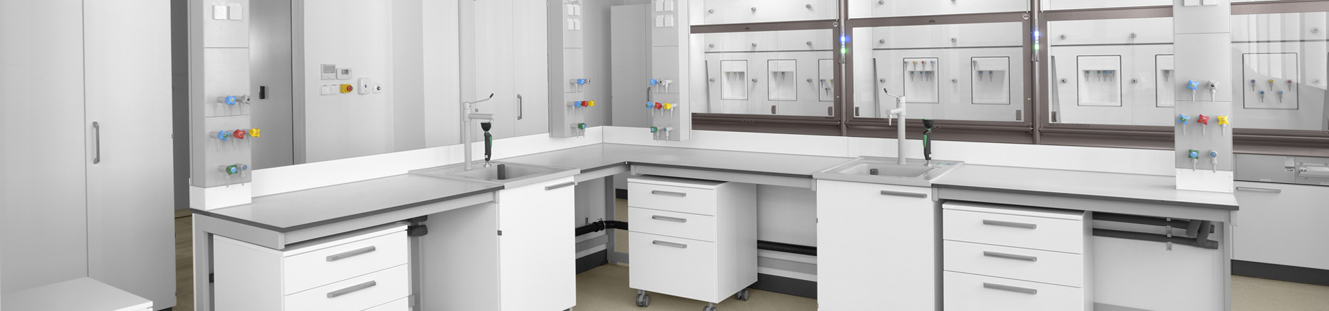 我局認(rèn)真開(kāi)展兩學(xué)一做黨員教育工作交流會(huì)